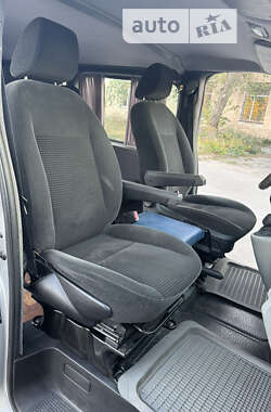 Минивэн Opel Vivaro 2006 в Лубнах