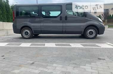 Мінівен Opel Vivaro 2012 в Рівному