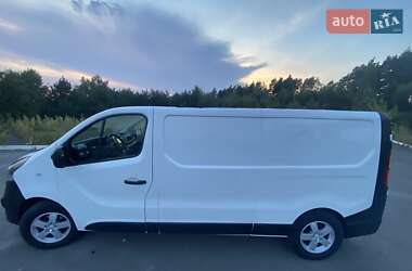 Грузовой фургон Opel Vivaro 2015 в 