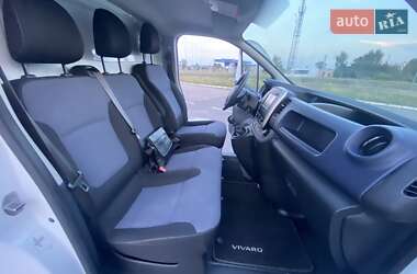 Грузовой фургон Opel Vivaro 2015 в 