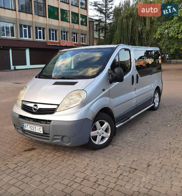 Мінівен Opel Vivaro 2007 в Долині