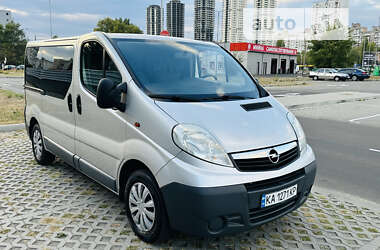 Минивэн Opel Vivaro 2014 в Киеве