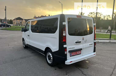 Минивэн Opel Vivaro 2018 в 