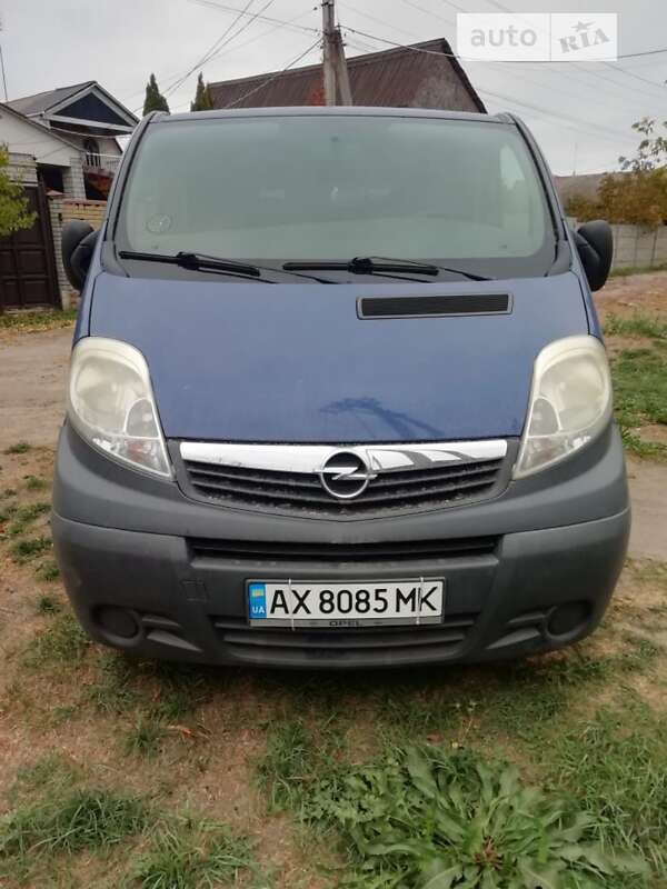 Вантажний фургон Opel Vivaro 2008 в Харкові