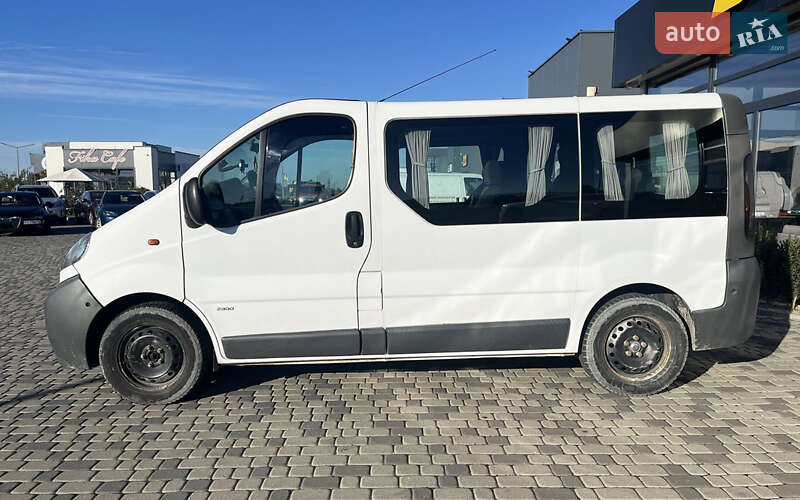 Минивэн Opel Vivaro 2006 в Мукачево