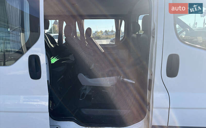 Минивэн Opel Vivaro 2006 в Мукачево
