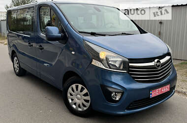 Минивэн Opel Vivaro 2017 в Киеве