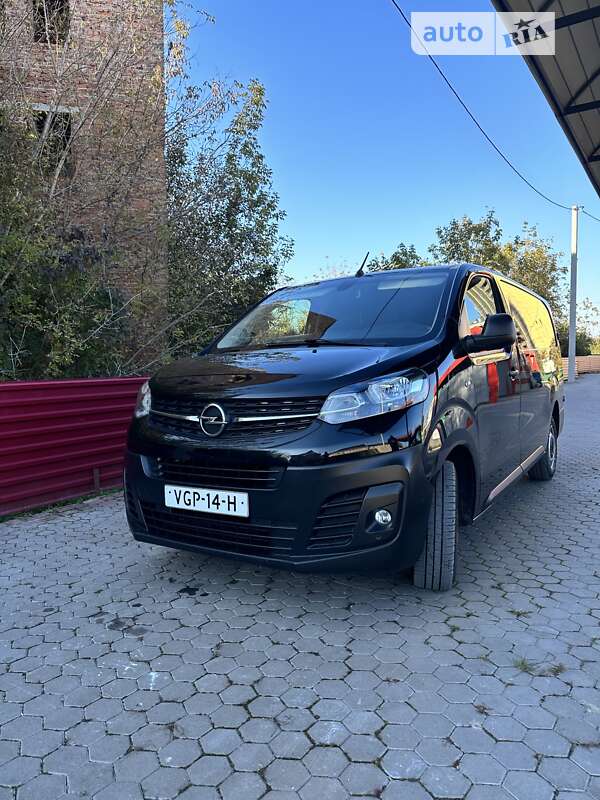 Вантажний фургон Opel Vivaro 2020 в Дубні