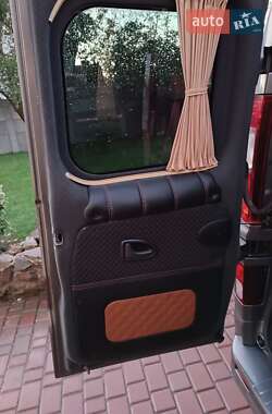 Минивэн Opel Vivaro 2016 в 