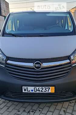 Мінівен Opel Vivaro 2014 в Житомирі