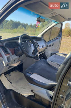 Минивэн Opel Vivaro 2006 в 