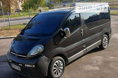 Мінівен Opel Vivaro 2004 в Києві