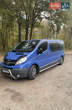 Минивэн Opel Vivaro 2010 в 