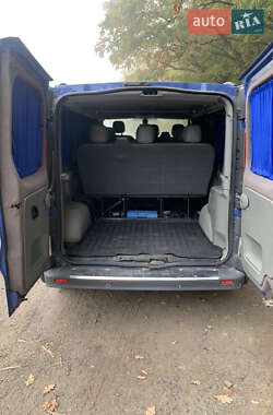 Минивэн Opel Vivaro 2010 в 