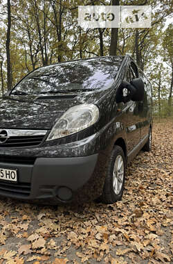 Мінівен Opel Vivaro 2010 в Луцьку