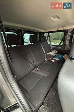 Минивэн Opel Vivaro 2014 в 