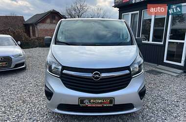 Минивэн Opel Vivaro 2016 в Коломые