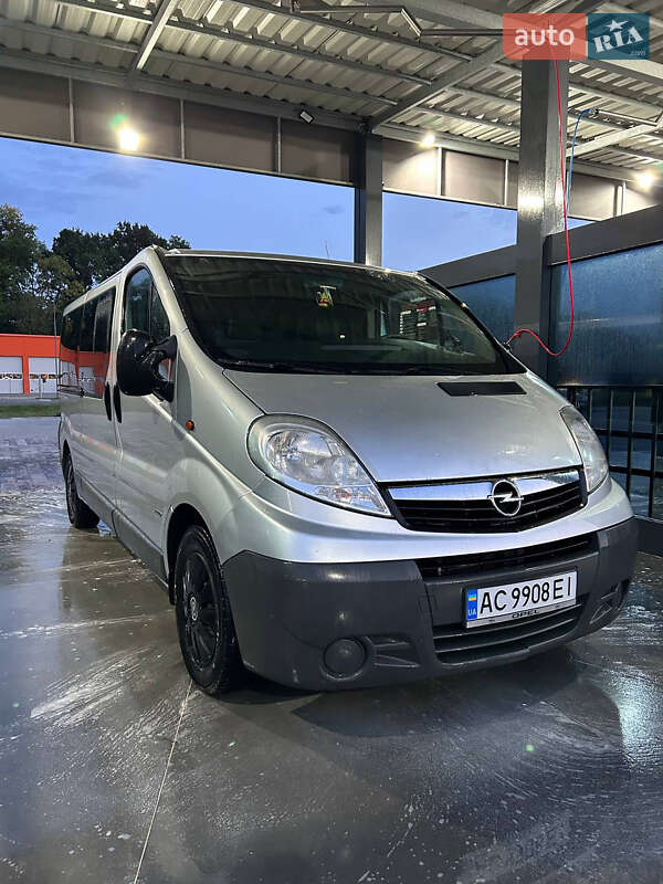 Opel Vivaro 2009 Opel Vivaro 2009