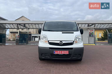 Мінівен Opel Vivaro 2014 в Рівному