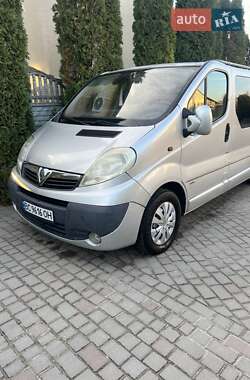 Минивэн Opel Vivaro 2008 в Золочеве