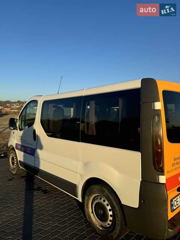 Минивэн Opel Vivaro 2006 в Черновцах