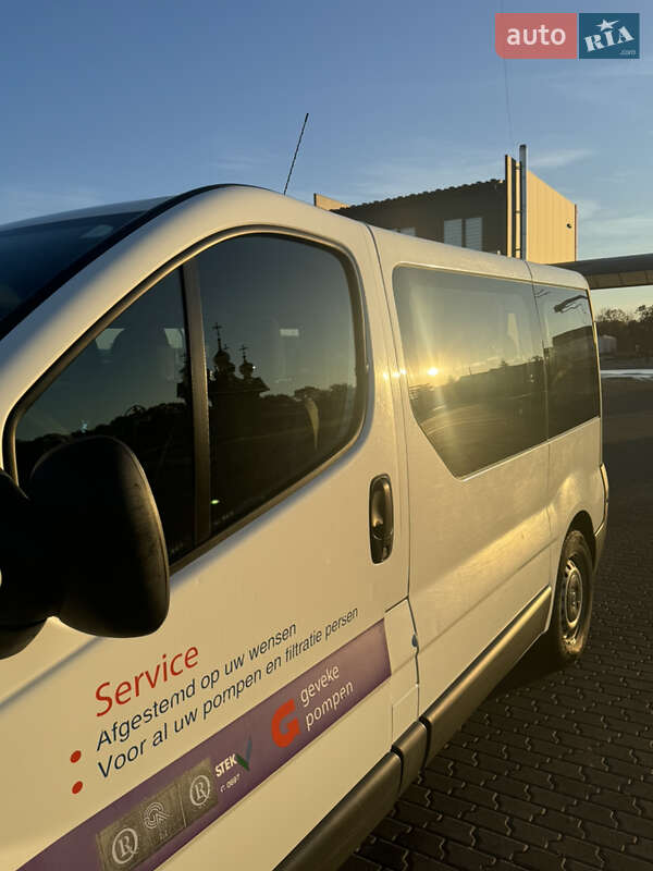 Минивэн Opel Vivaro 2006 в Черновцах