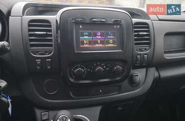 Минивэн Opel Vivaro 2016 в 