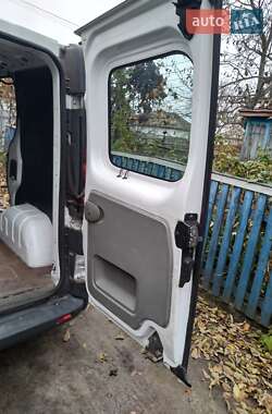 Грузовой фургон Opel Vivaro 2005 в 