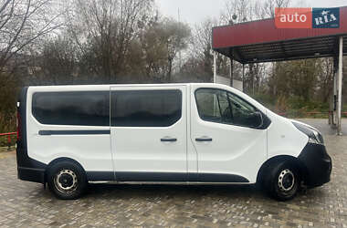 Минивэн Opel Vivaro 2015 в Николаеве