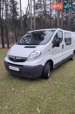 Минивэн Opel Vivaro 2014 в Дубно