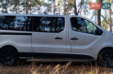 Минивэн Opel Vivaro 2015 в Житомире