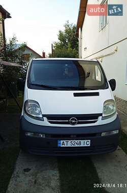 Мінівен Opel Vivaro 2005 в Івано-Франківську