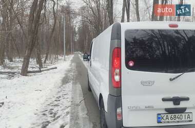 Грузовой фургон Opel Vivaro 2011 в Киеве