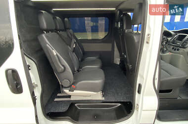 Вантажопасажирський фургон Opel Vivaro 2012 в Дубні