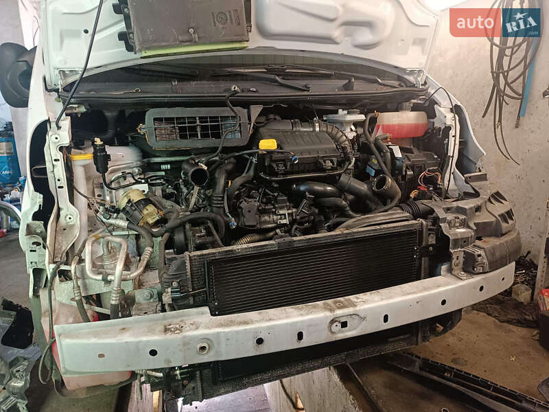 Минивэн Opel Vivaro 2011 в Подольске