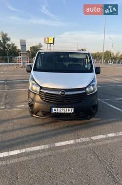 Вантажний фургон Opel Vivaro 2015 в Києві