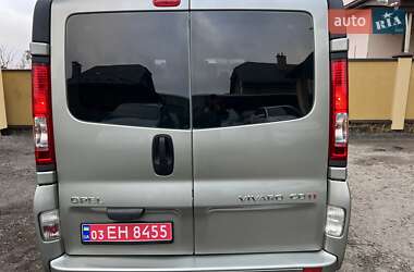 Минивэн Opel Vivaro 2012 в Львове