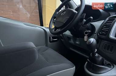 Минивэн Opel Vivaro 2012 в Львове