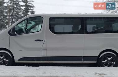 Минивэн Opel Vivaro 2015 в Житомире