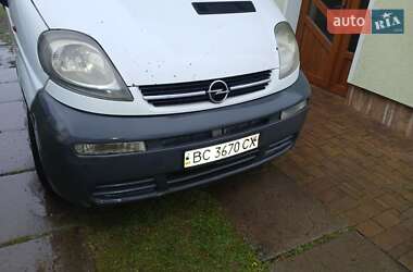 Мінівен Opel Vivaro 2002 в Стрию