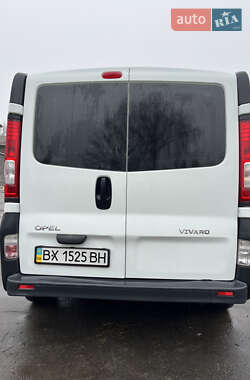 Грузовой фургон Opel Vivaro 2007 в Хмельницком