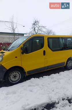 Мінівен Opel Vivaro 2004 в Хоросткові