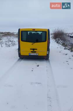 Мінівен Opel Vivaro 2004 в Хоросткові