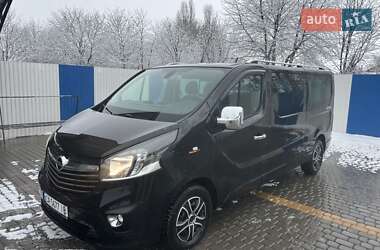 Мінівен Opel Vivaro 2017 в Чемерівцях