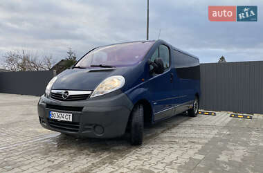 Мінівен Opel Vivaro 2014 в Ланівці