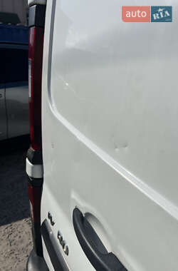 Грузовой фургон Opel Vivaro 2014 в 