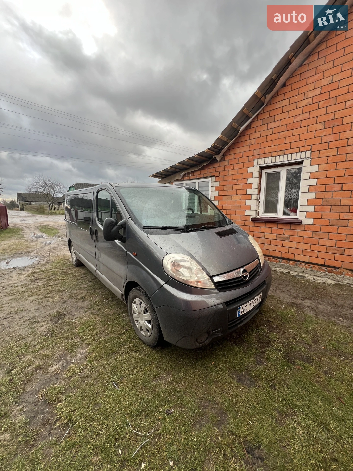 2012 Opel Vivaro - фото 1