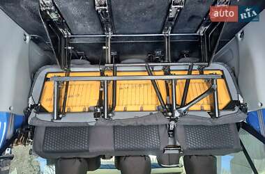Минивэн Opel Vivaro 2013 в 