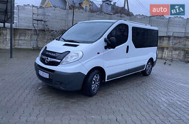 Мінівен Opel Vivaro 2014 в Кіцмані