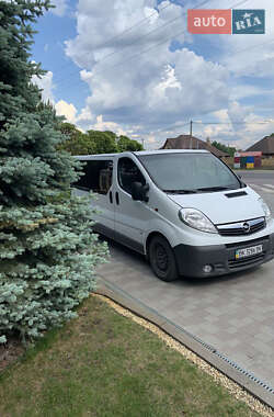 Мінівен Opel Vivaro 2010 в Сарнах